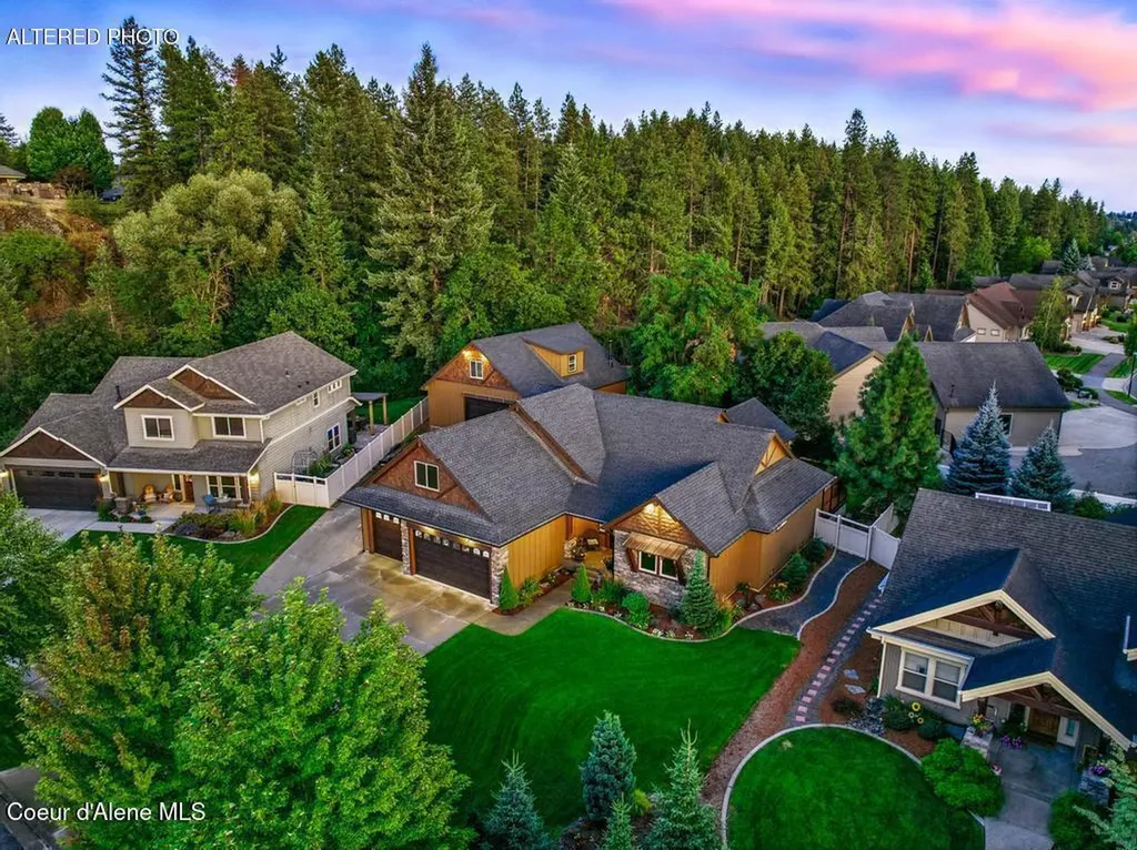 1122 E Maroon Creek Drive Hayden ID 83835