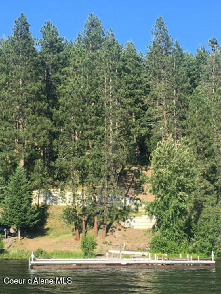 00NKA S Lakeview Lane Harrison ID 83833
