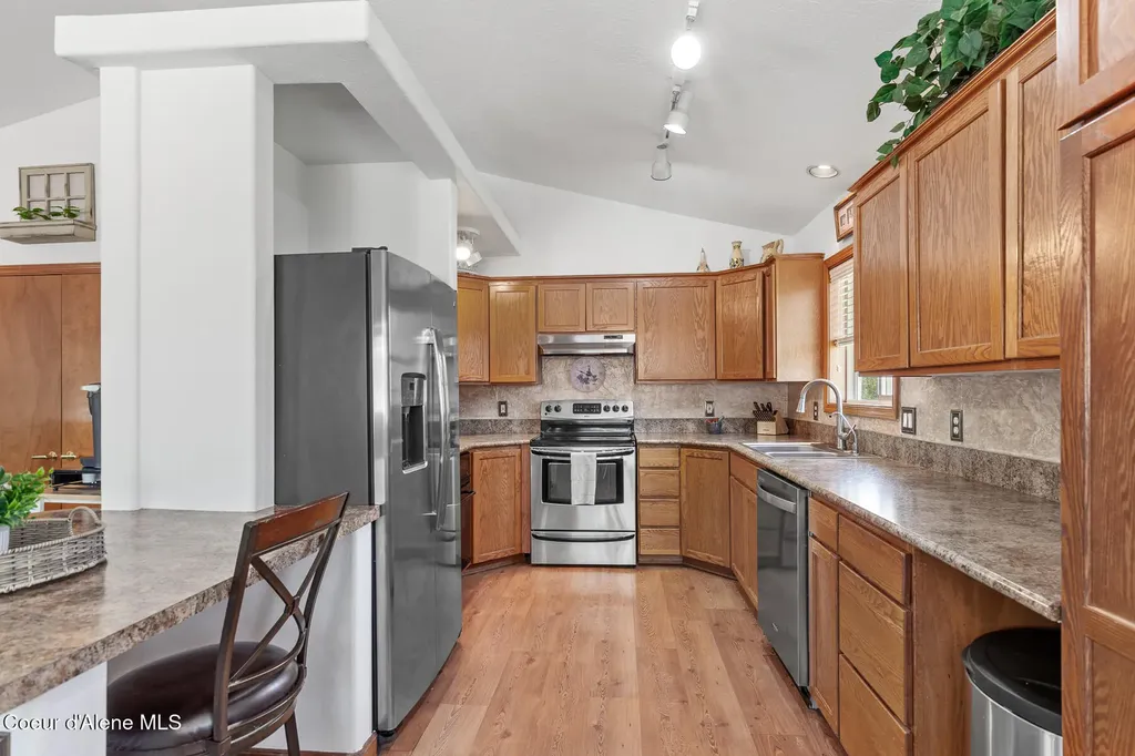 34197 N Hayden Drive Spirit Lake ID 83869