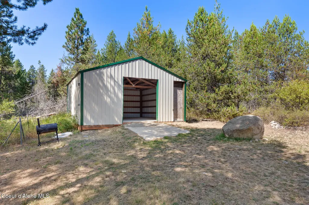 34197 N Hayden Drive Spirit Lake ID 83869