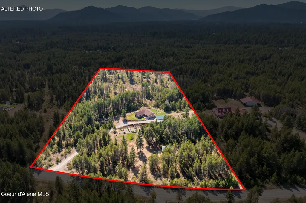 34197 N Hayden Drive Spirit Lake ID 83869