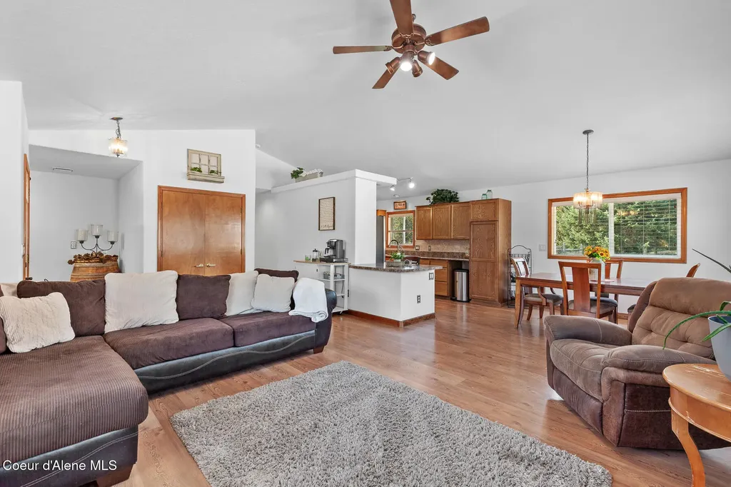 34197 N Hayden Drive Spirit Lake ID 83869