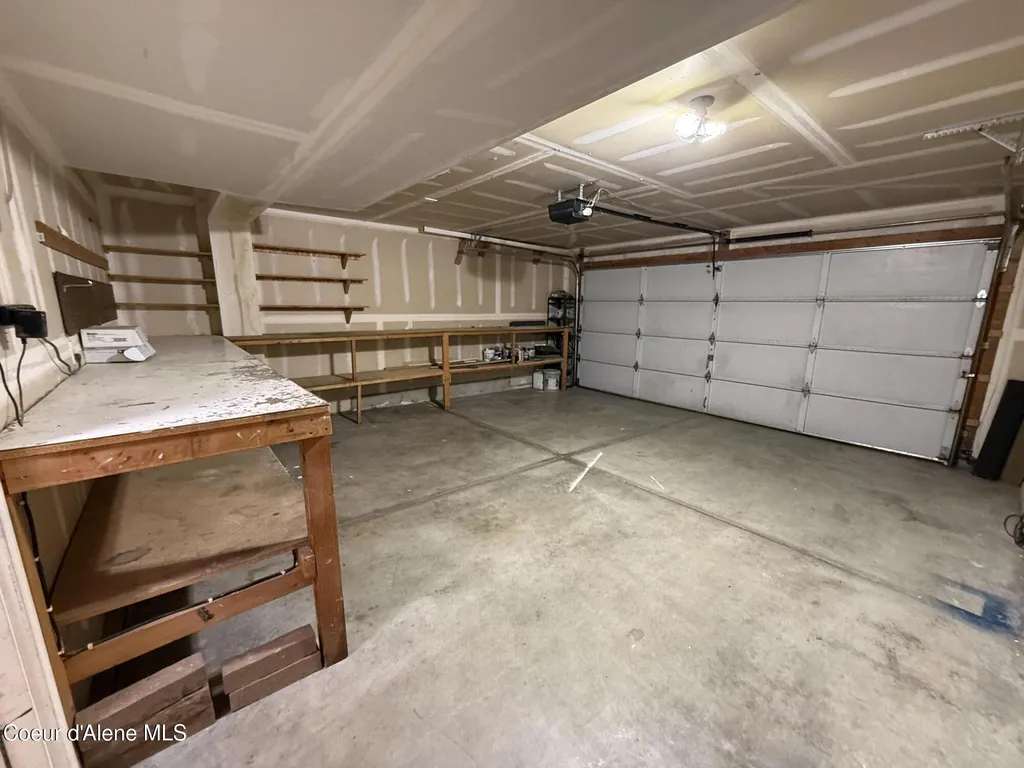 10951 N Krest Court Hayden ID 83835