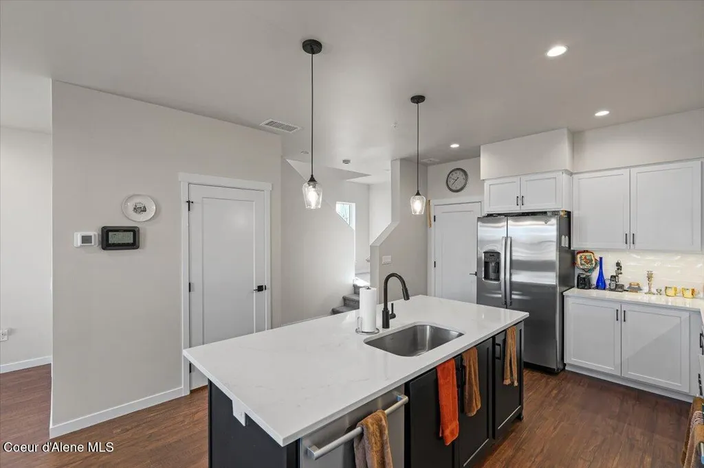 1090 E 4th Avenue Post Falls ID 83854