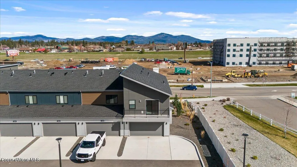 1090 E 4th Avenue Post Falls ID 83854