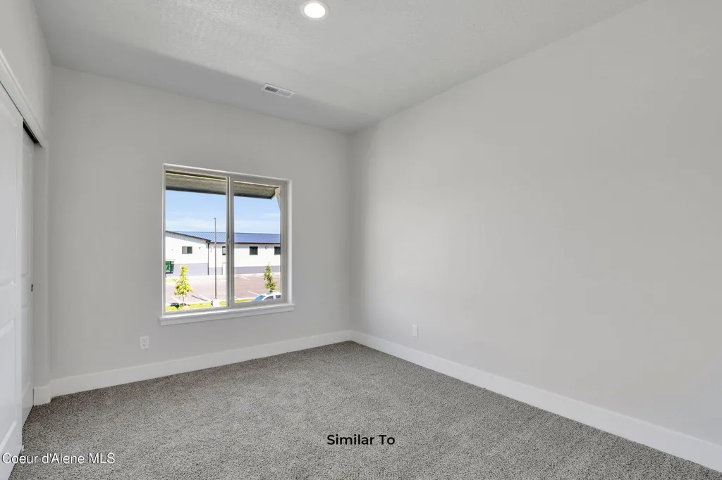 615 N Creative Way Post Falls ID 83854