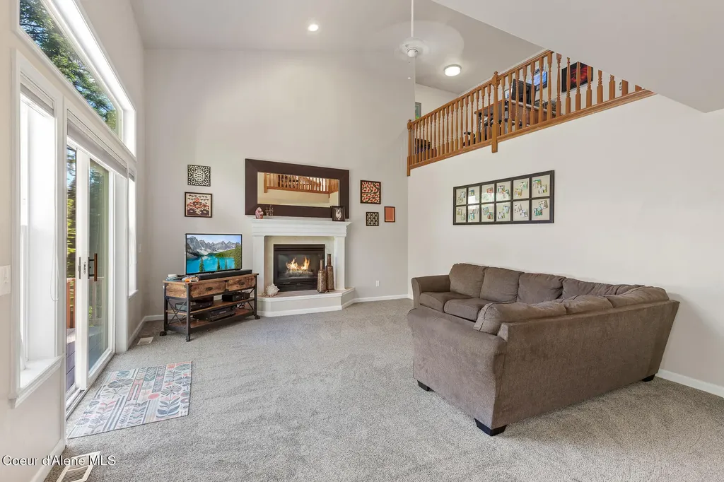 3256 E Cambridge Drive Hayden ID 83835