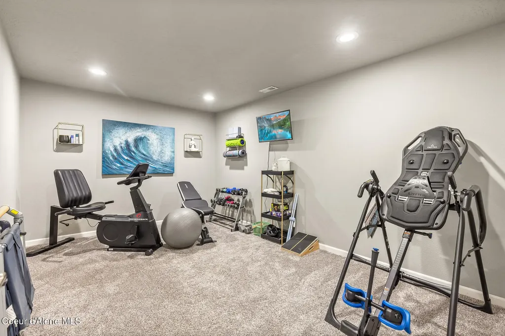 3256 E Cambridge Drive Hayden ID 83835