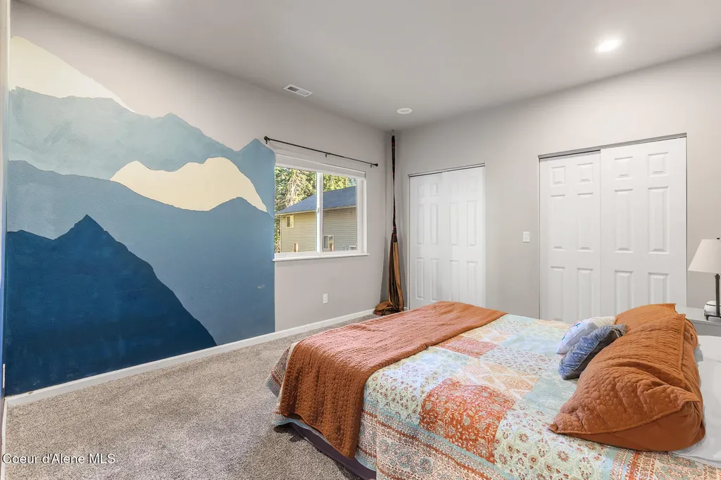 3256 E Cambridge Drive Hayden ID 83835