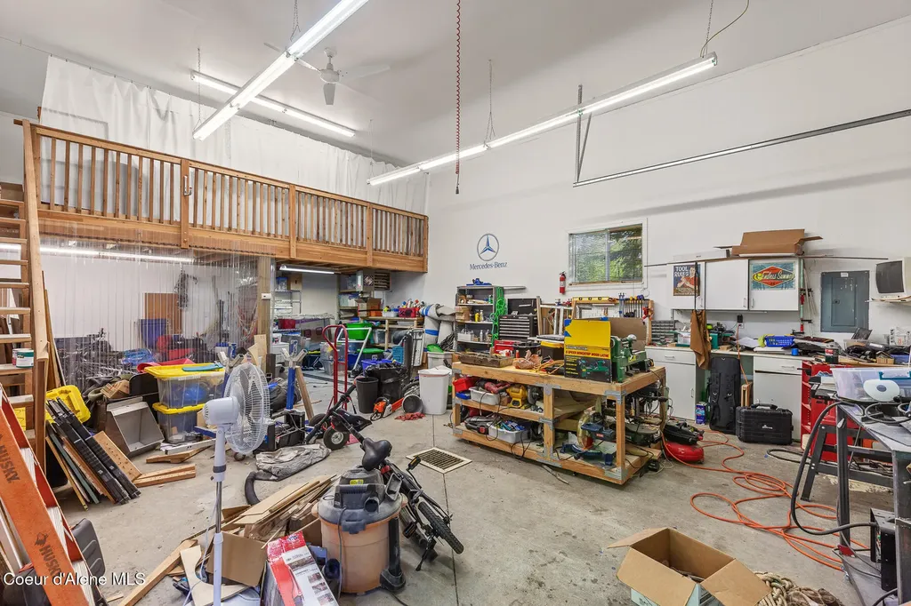 3256 E Cambridge Drive Hayden ID 83835