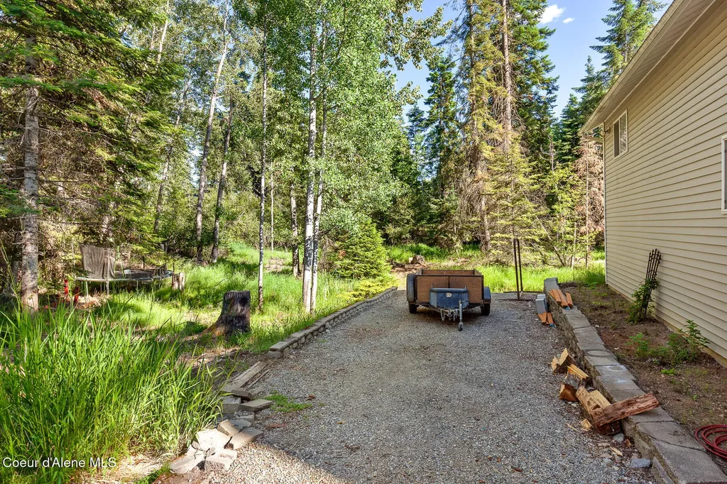 3256 E Cambridge Drive Hayden ID 83835