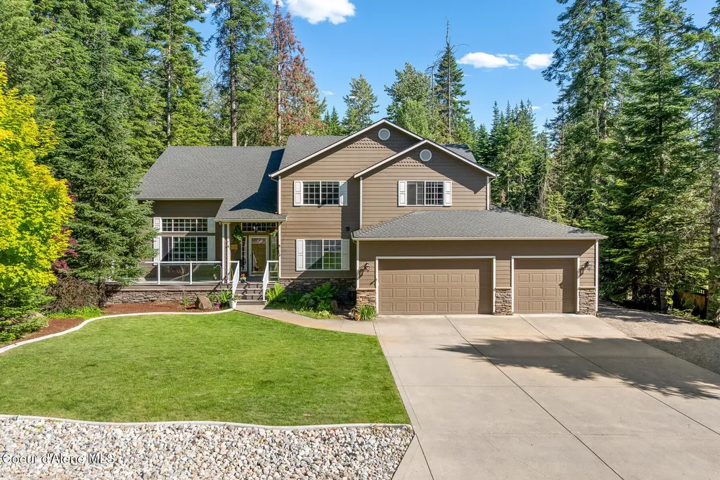 3256 E Cambridge Drive Hayden ID 83835