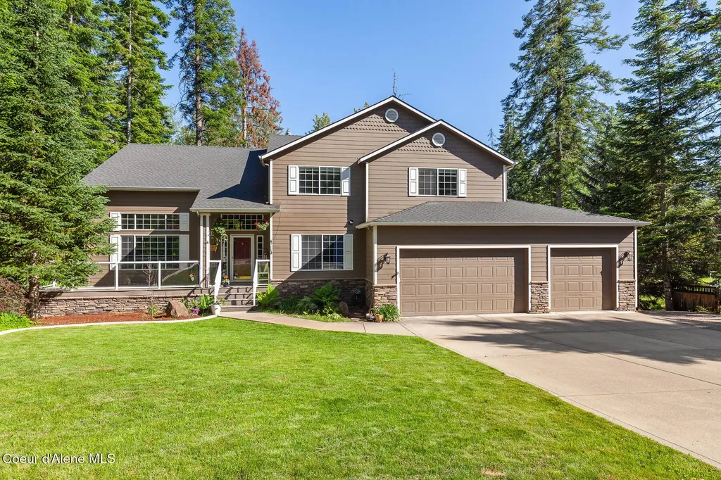 3256 E Cambridge Drive Hayden ID 83835