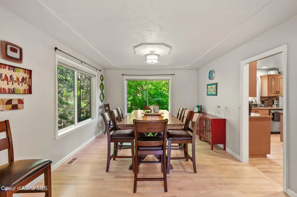 3256 E Cambridge Drive Hayden ID 83835