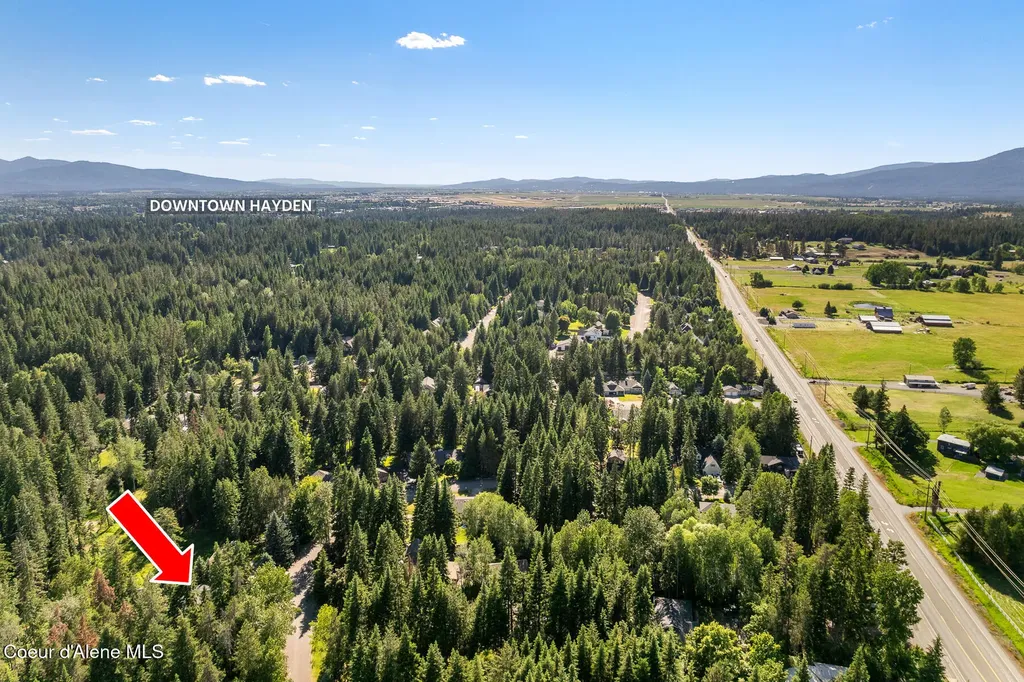 3256 E Cambridge Drive Hayden ID 83835