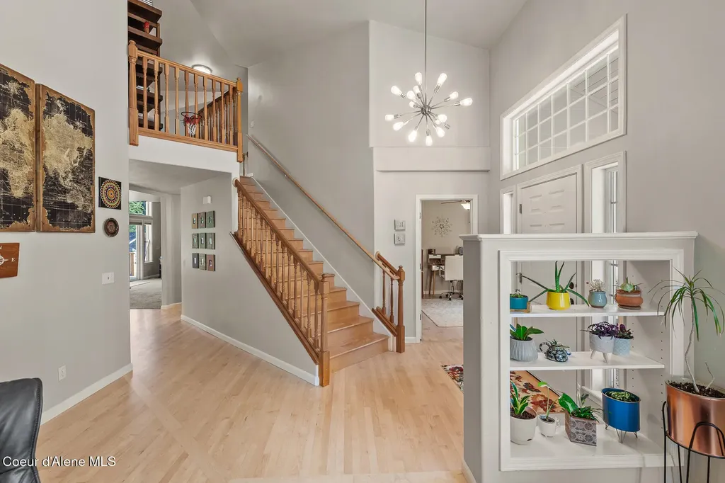 3256 E Cambridge Drive Hayden ID 83835