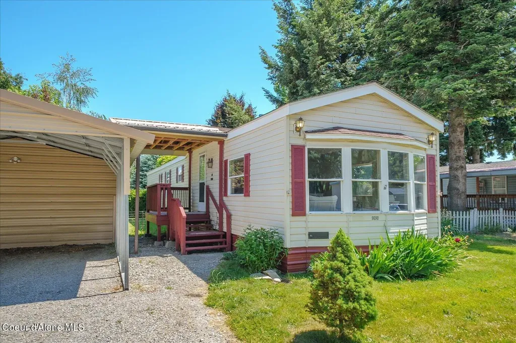 9090 N Runkle Road Hayden ID 83835