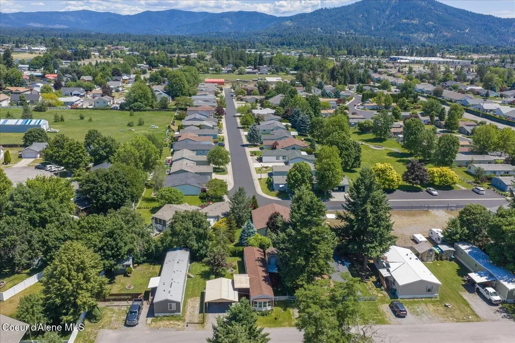 9090 N Runkle Road Hayden ID 83835