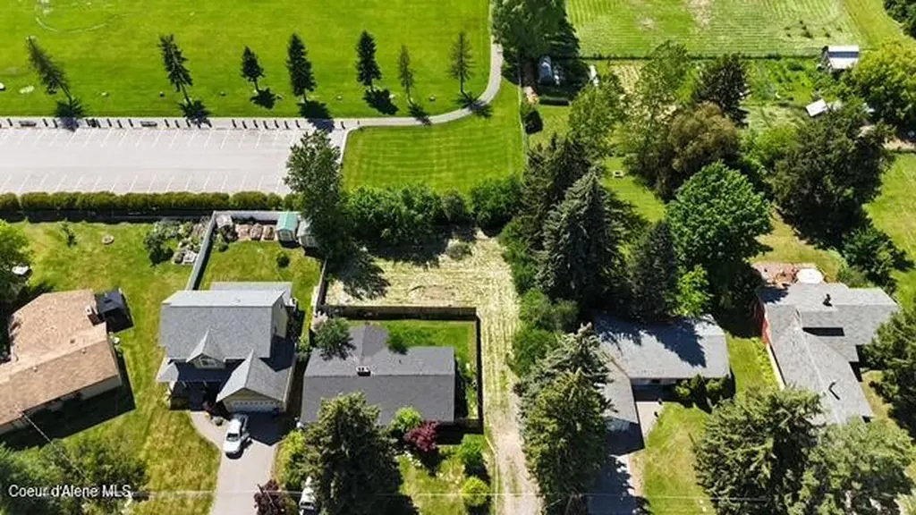Nna N Lincoln Avenue, Lot 2 Sandpoint ID 83864