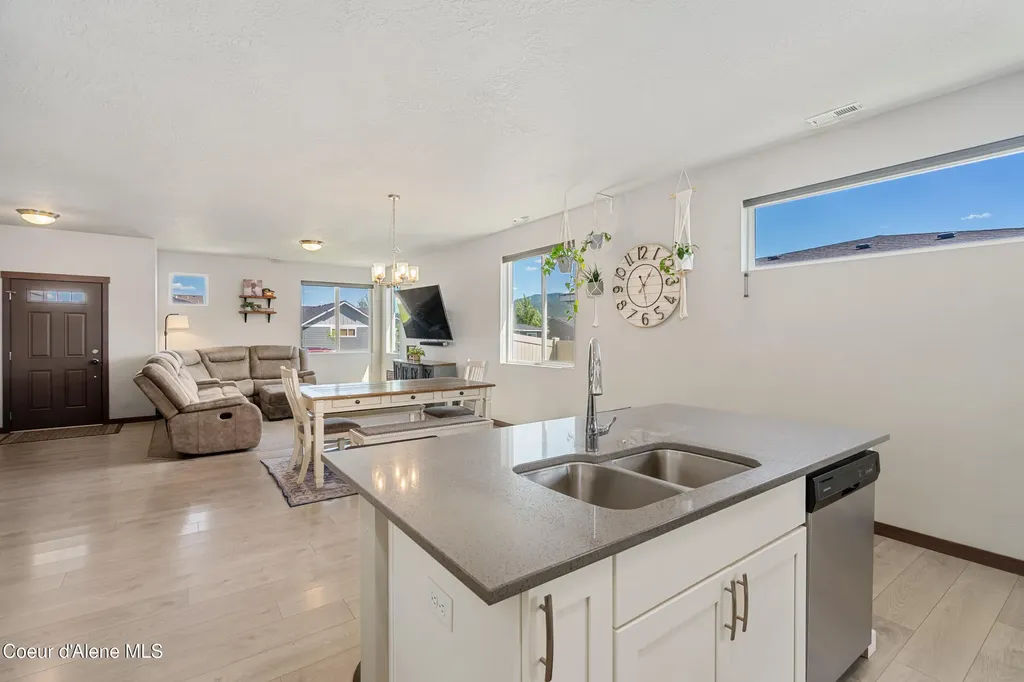 5948 W Gumwood Circle Post Falls ID 83854