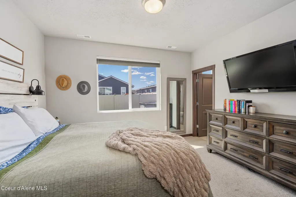 5948 W Gumwood Circle Post Falls ID 83854