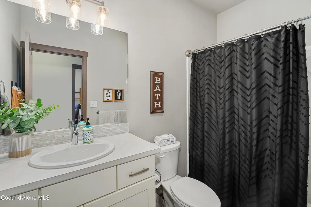 5948 W Gumwood Circle Post Falls ID 83854