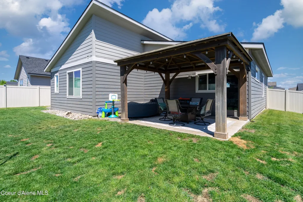 5948 W Gumwood Circle Post Falls ID 83854