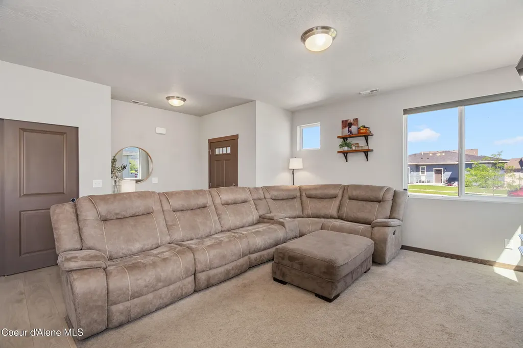 5948 W Gumwood Circle Post Falls ID 83854