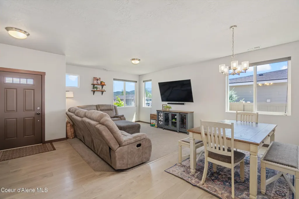 5948 W Gumwood Circle Post Falls ID 83854