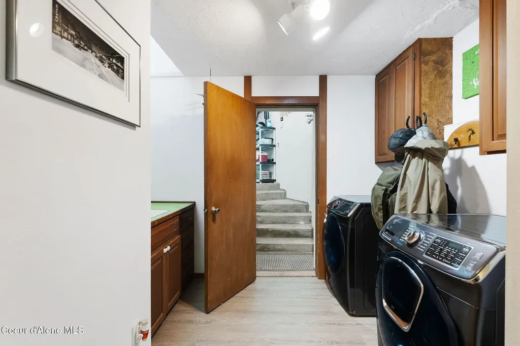 272 Hidden Spring Road Sandpoint ID 83864