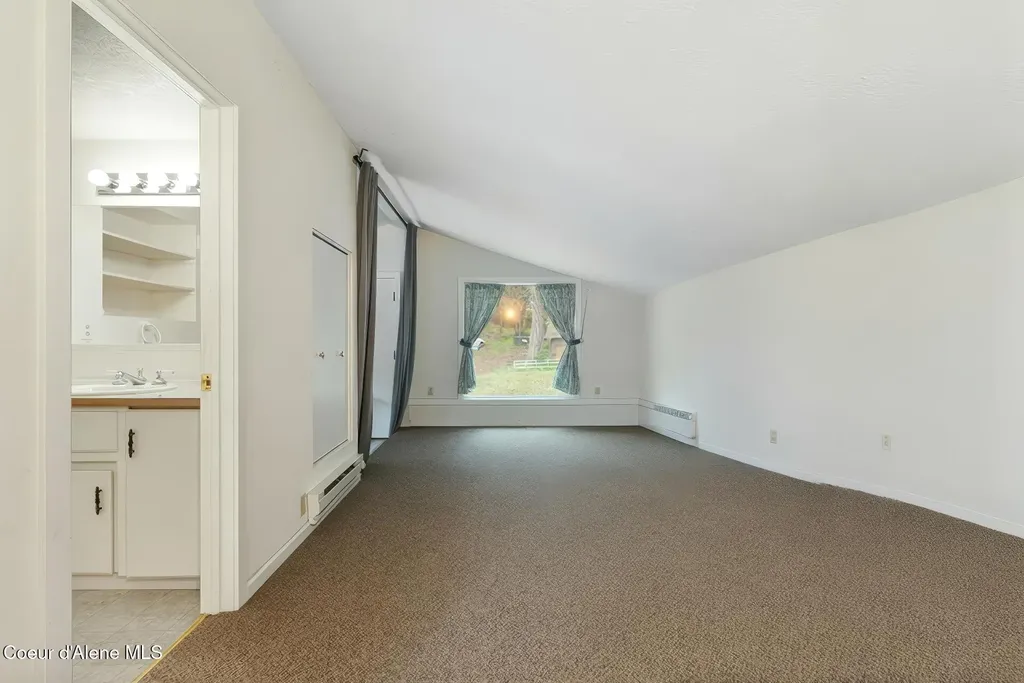 272 Hidden Spring Road Sandpoint ID 83864
