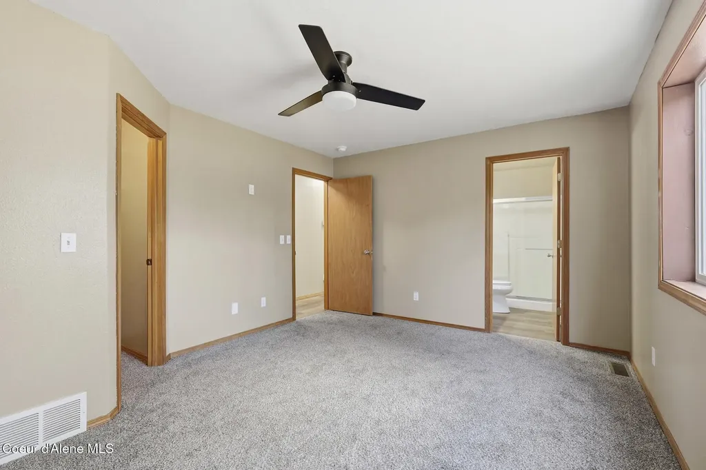 2504 N Stagecoach Drive Post Falls ID 83854