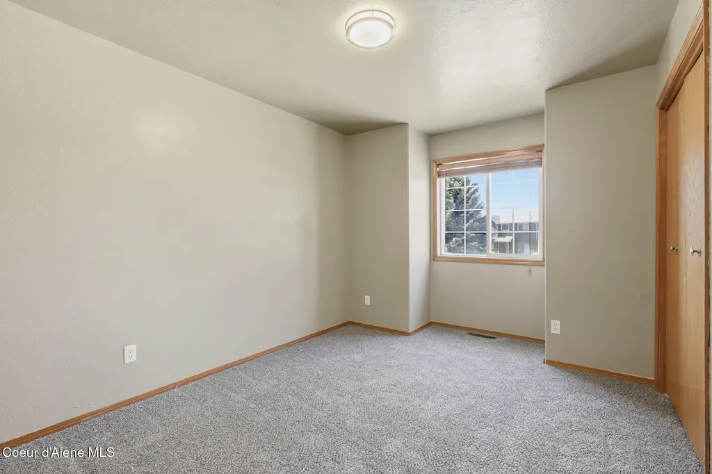 2504 N Stagecoach Drive Post Falls ID 83854