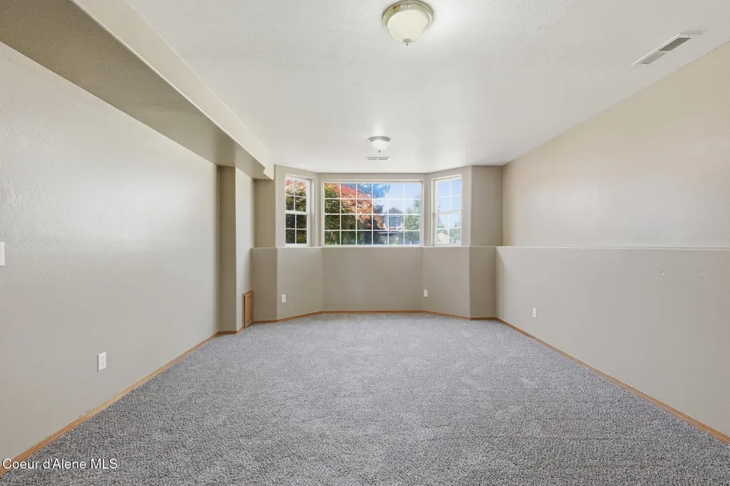 2504 N Stagecoach Drive Post Falls ID 83854