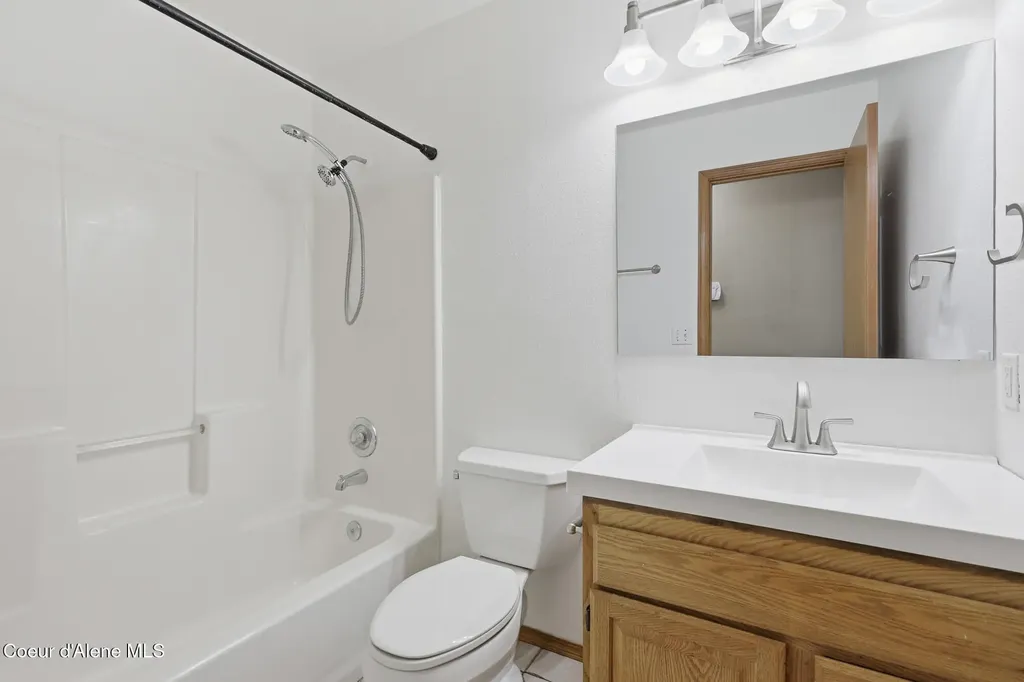 2504 N Stagecoach Drive Post Falls ID 83854