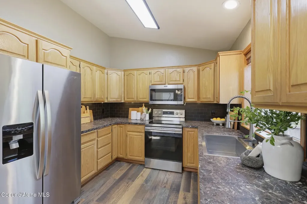 2504 N Stagecoach Drive Post Falls ID 83854