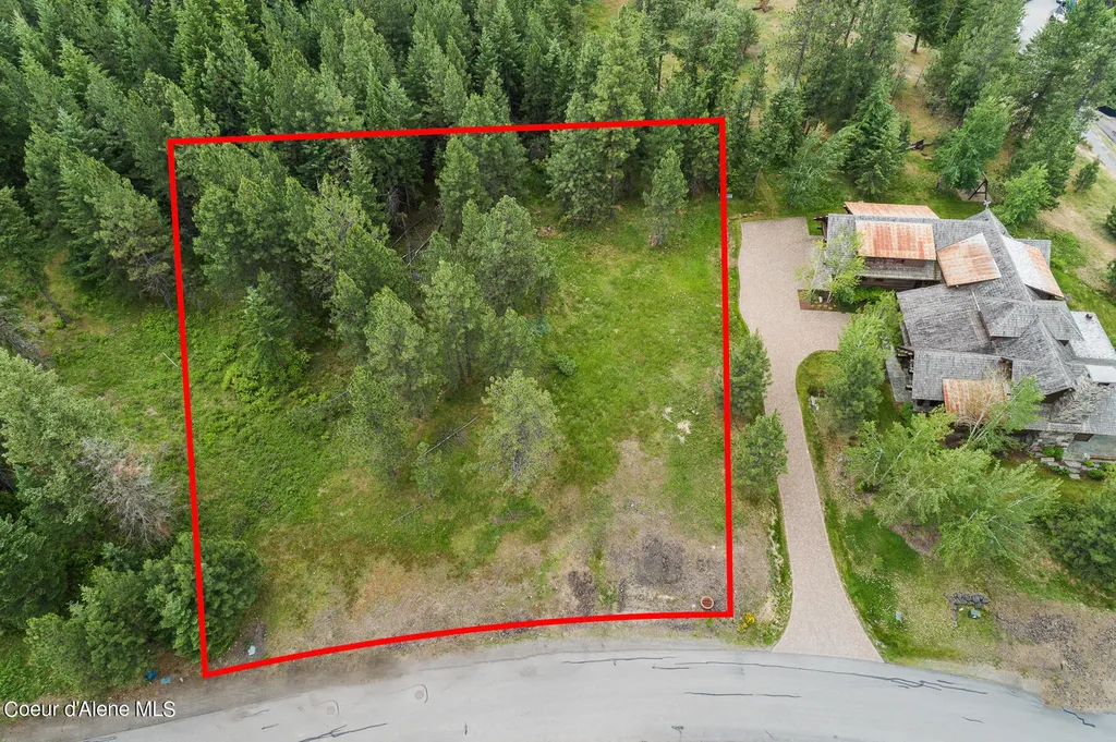 8257 S Buckrail Road Harrison ID 83833