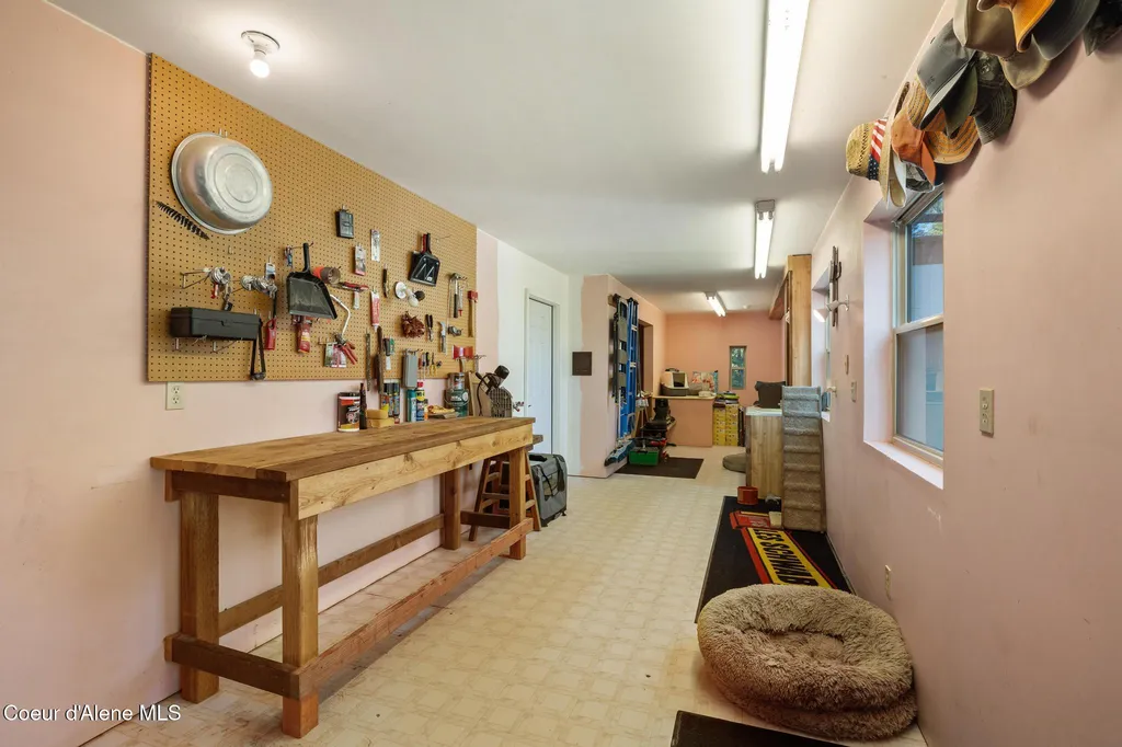 299 Oak Terrace Creek Cocolalla ID 83813