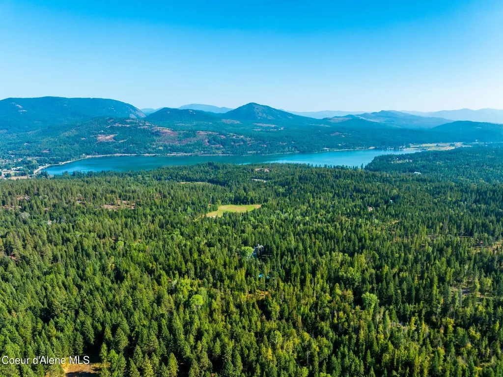 299 Oak Terrace Creek Cocolalla ID 83813
