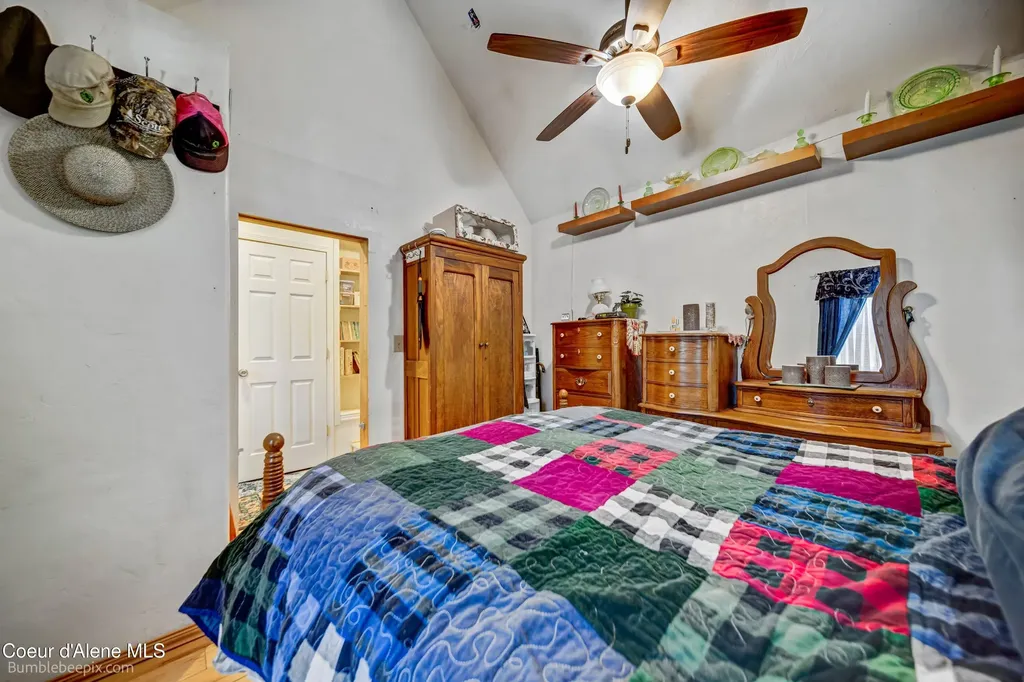 89 Jada Drive Blanchard ID 83804