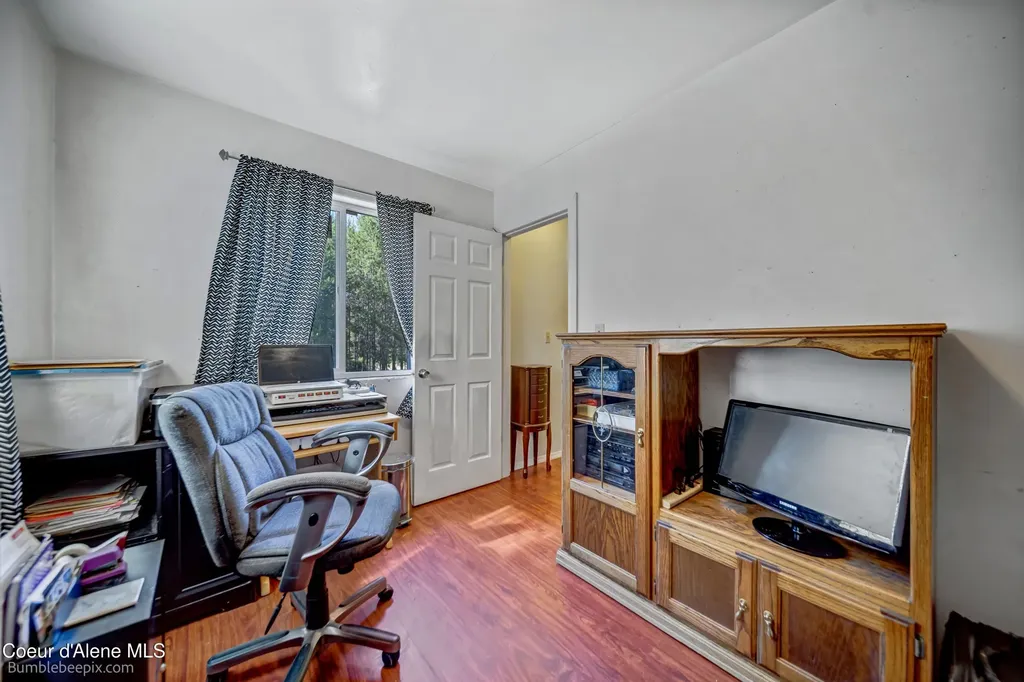 89 Jada Drive Blanchard ID 83804