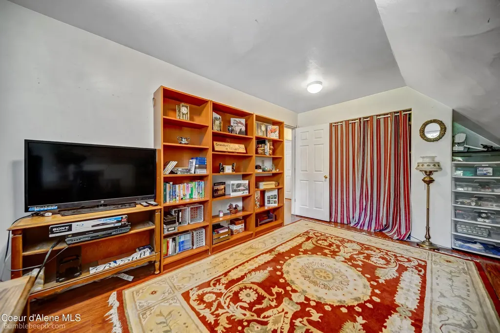 89 Jada Drive Blanchard ID 83804