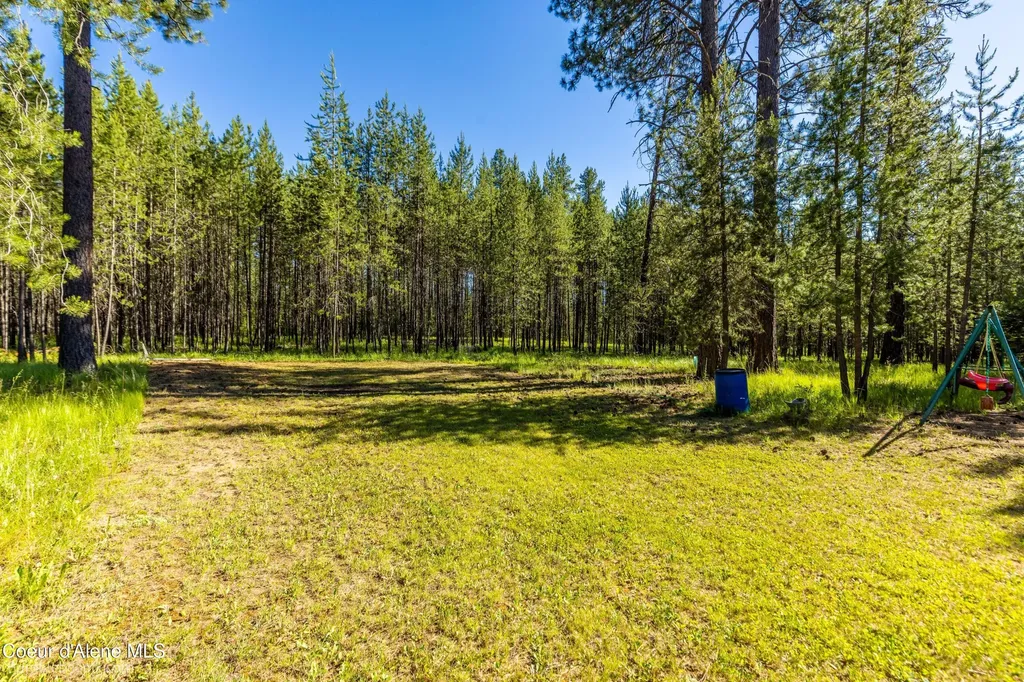 89 Jada Drive Blanchard ID 83804