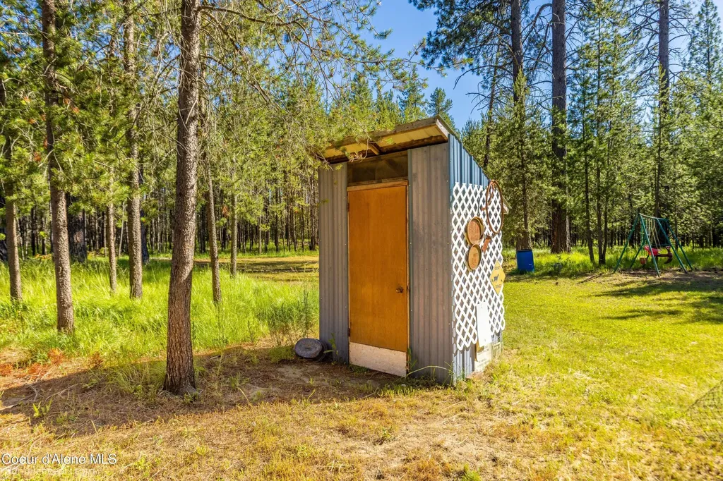 89 Jada Drive Blanchard ID 83804