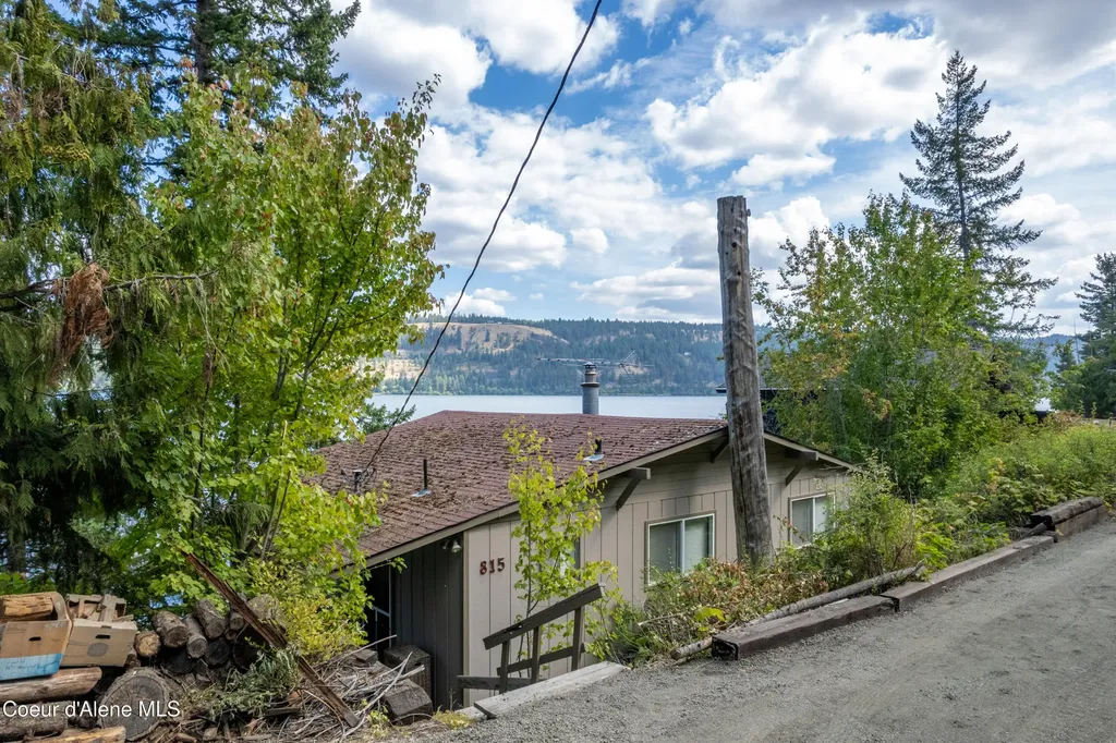815 W Edgewater Court Worley ID 83876