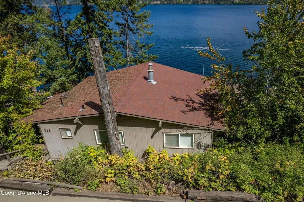 815 W Edgewater Court Worley ID 83876
