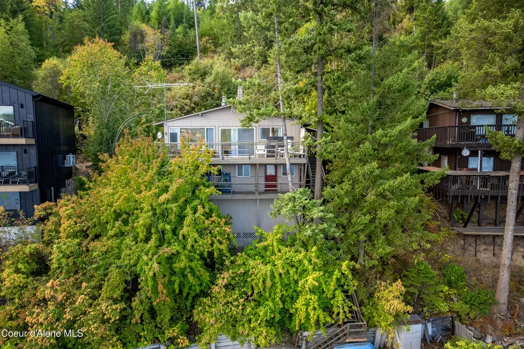815 W Edgewater Court Worley ID 83876