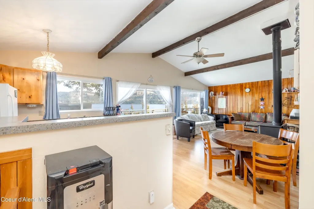 815 W Edgewater Court Worley ID 83876