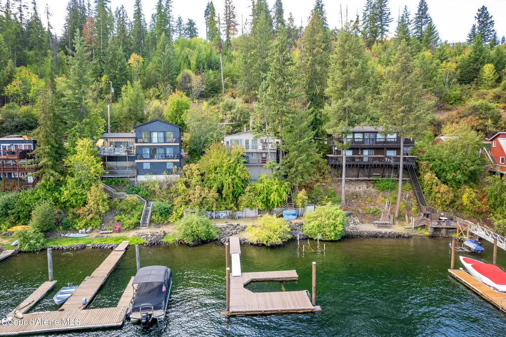 815 W Edgewater Court Worley ID 83876