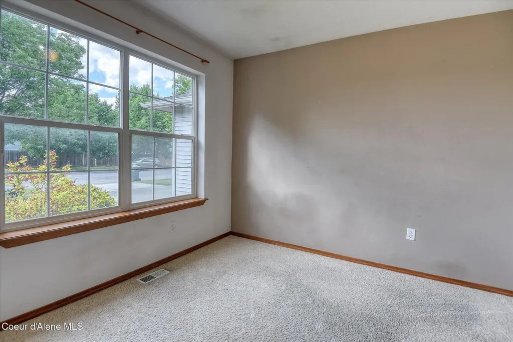 5372 W Hedgewood Avenue Post Falls ID 83854